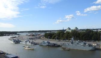 Merivoimat ja Naton miinantorjujat PASSEX-harjoituksessa