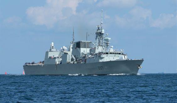 Canadian warship HMCS Fredericton at sea.