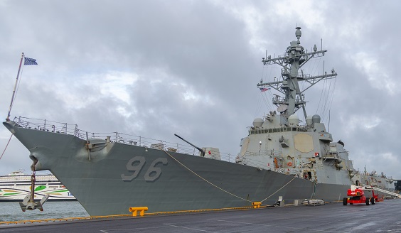 USS Bainbridge i Helsingfors.