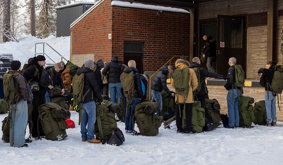 Merivoimien alokkaiden palvelus alkaa Kirkkonummella ja Raaseporissa