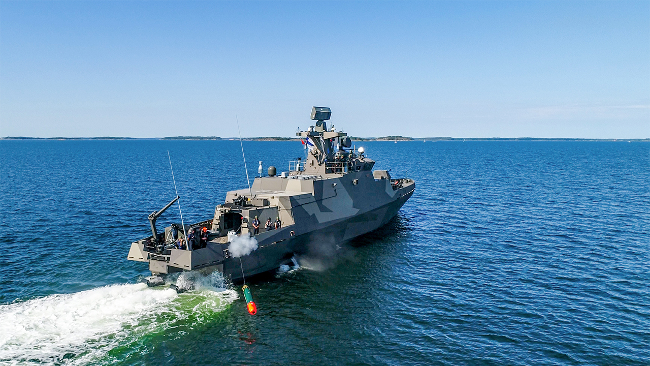 Ohjusvene Tornio torpedoammunnoissa syksyllä 2020. Kuvituskuva.